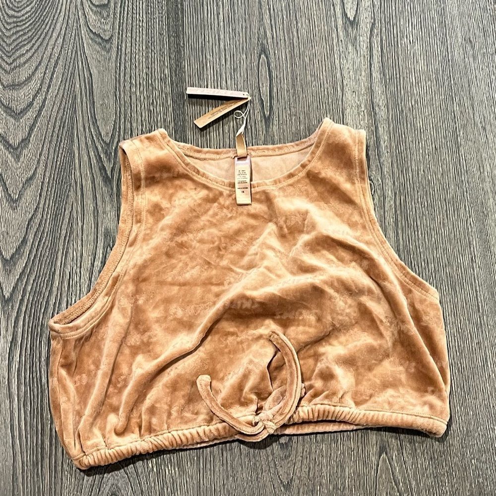 NWT Skims Logo Velour Front Tie Cropped Tank Top Crewneck Pullover Camel Size 2X